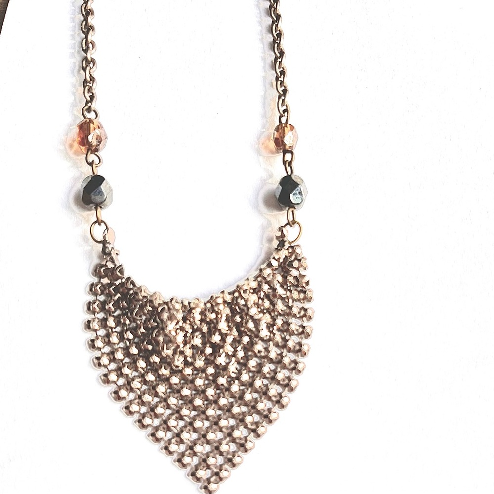 Sabika light bronze necklace